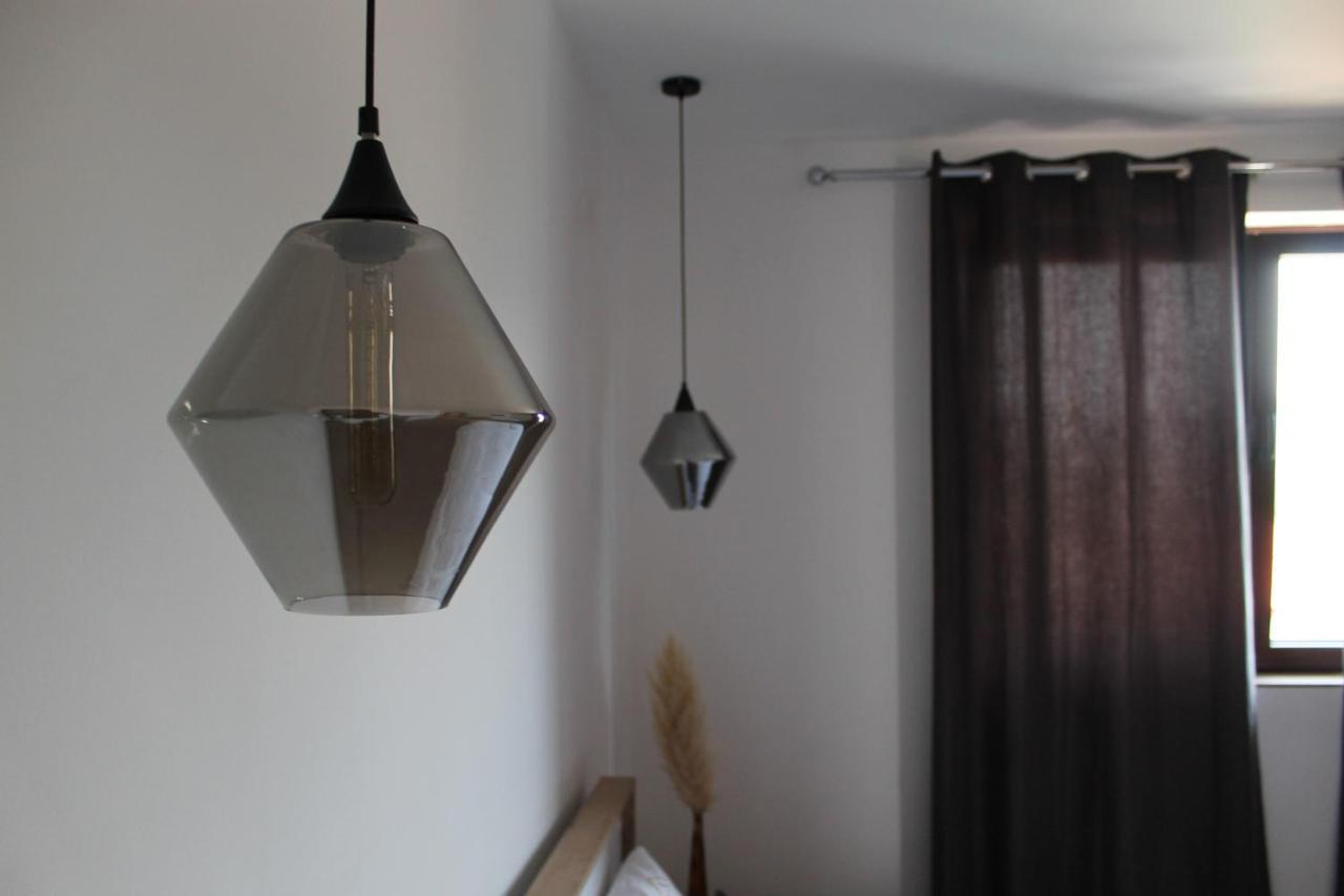 Belov Rooms And Apartments ديمير كابيجا المظهر الخارجي الصورة