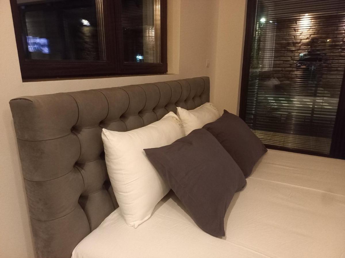 Belov Rooms And Apartments ديمير كابيجا المظهر الخارجي الصورة